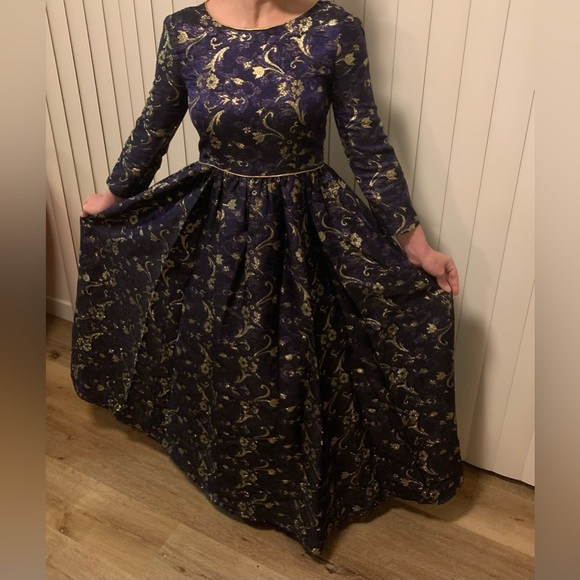 VTG Midnight blue gold lace fairytale princess dress formal gown sz small M 28”W - Picture 9 of 13